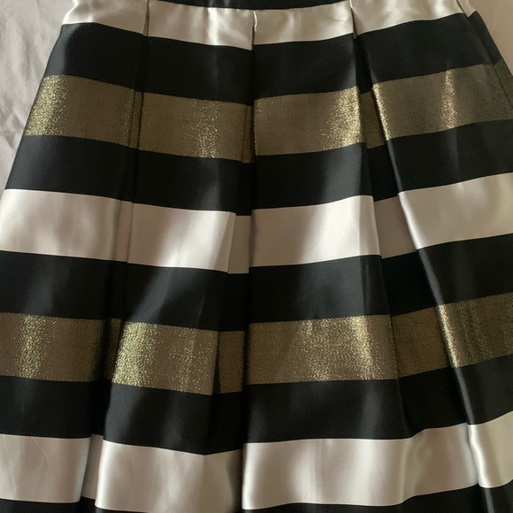 Holiday midi skirt - Picture 3 of 5